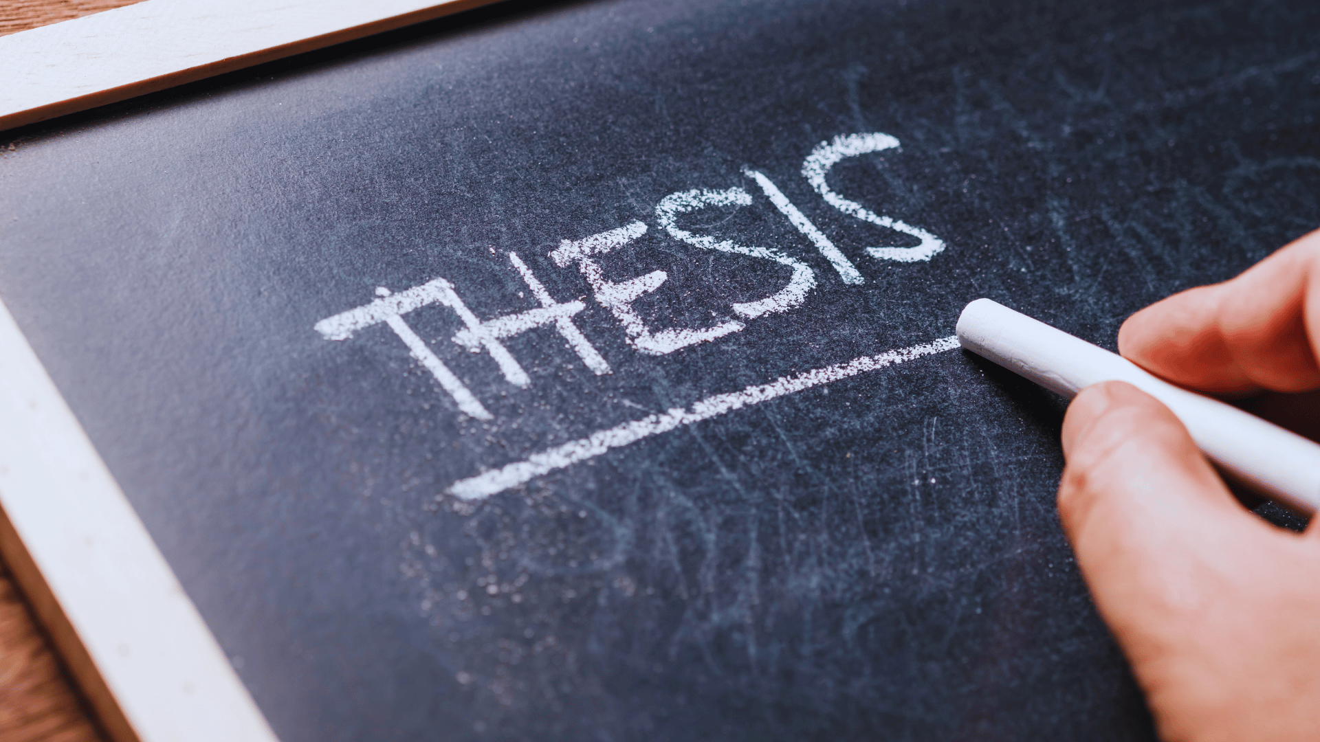 10 Tips Tulis Tesis dengan Efisien: Panduan Mudah untuk Pelajar Universiti